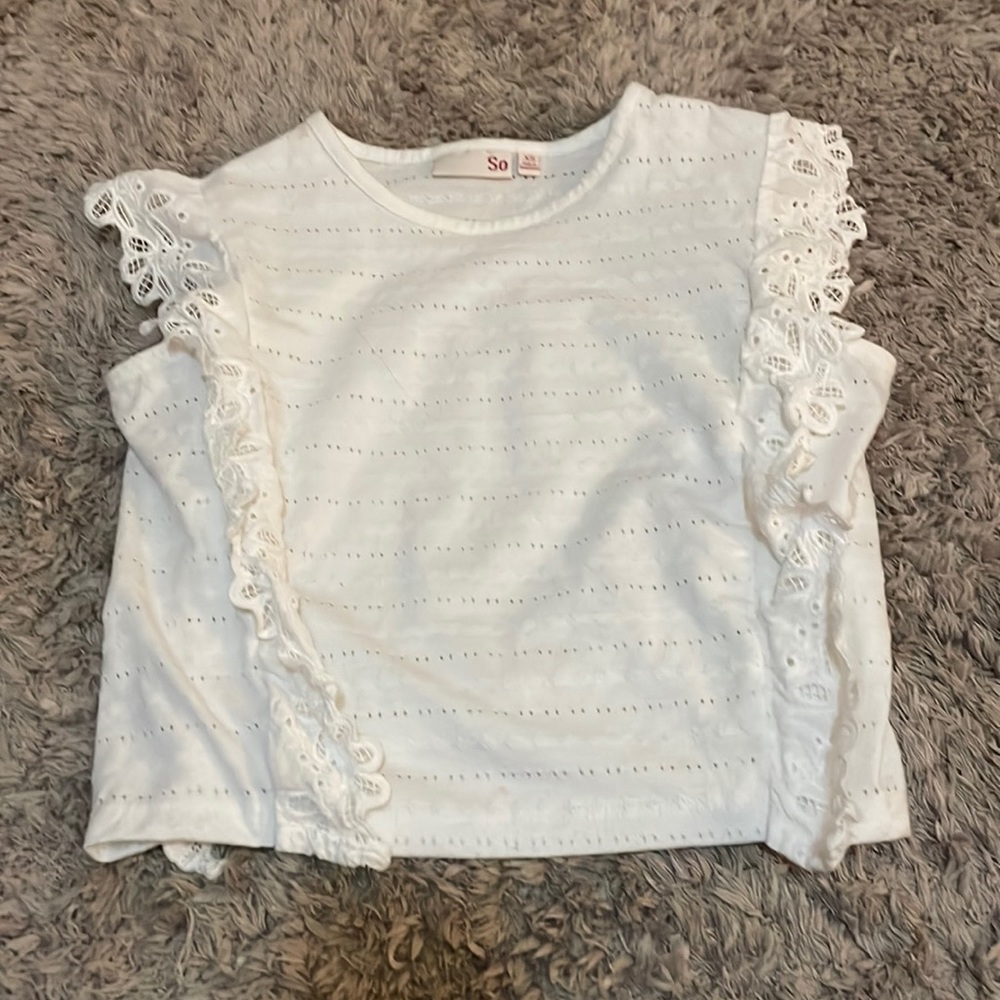 Lacy edged white crop top
